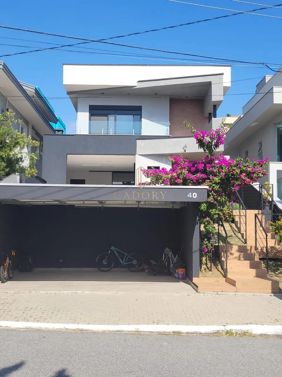 Sobrado Moderno em Urbanova - Seu Refúgio de Conforto e Estilo — foto 2