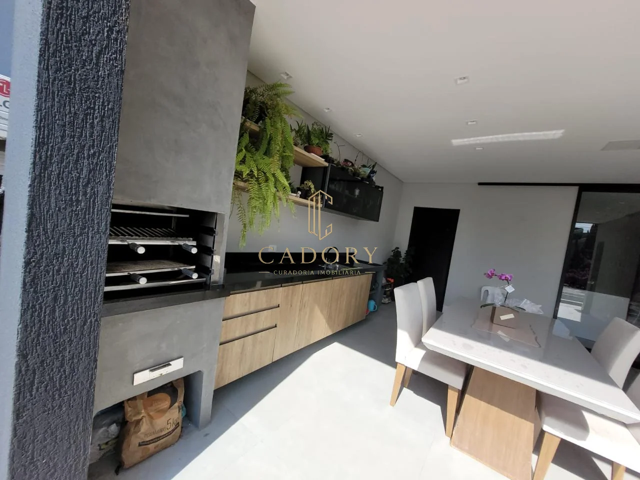 Sobrado Moderno em Urbanova - Seu Refúgio de Conforto e Estilo — foto 4
