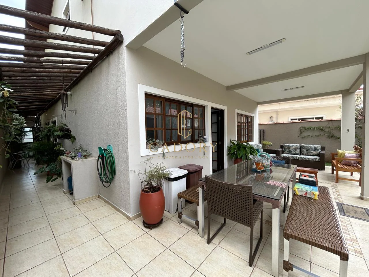 Sobrado no Jardim América: Conforto e Espaço para Sua Família — foto 7