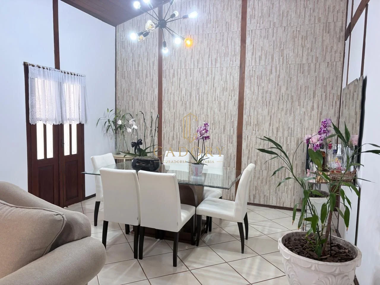 Sobrado Elegante no Jardim Esplanada com Área Gourmet e Jacuzzi — foto 2