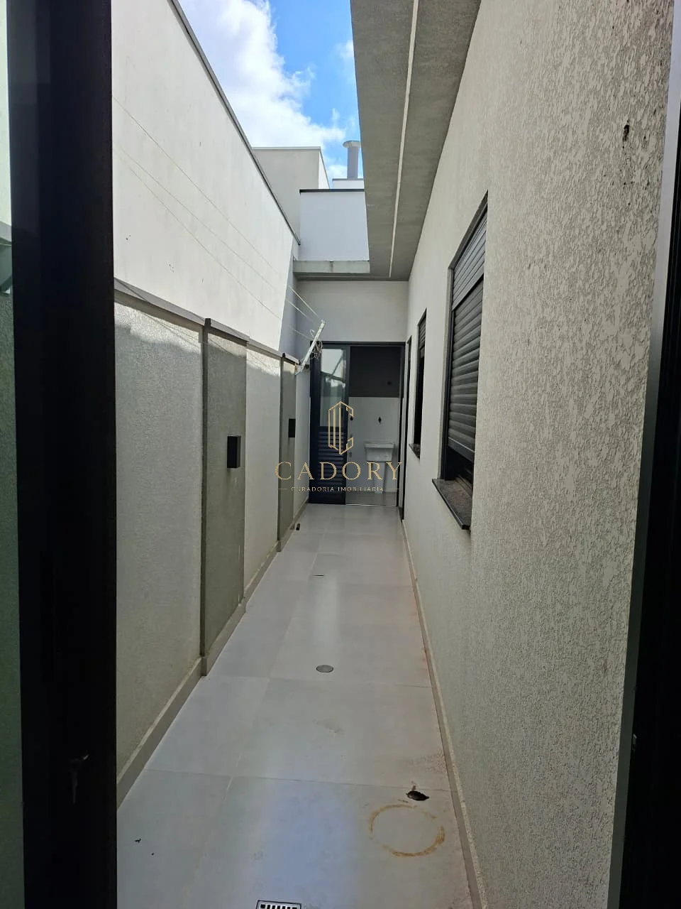 ÓTIMA CASA TÉRREA NO JARDIM DOS IMPÉRIOS — foto 4