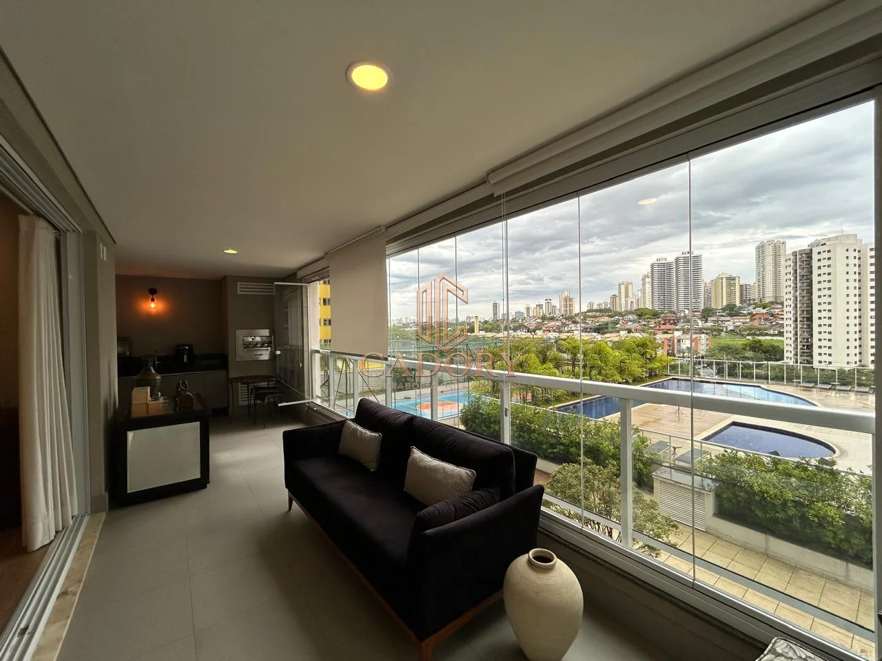 Apartamento Luxuoso com 3 Suítes na Vila Ema - R$ 1.870.000