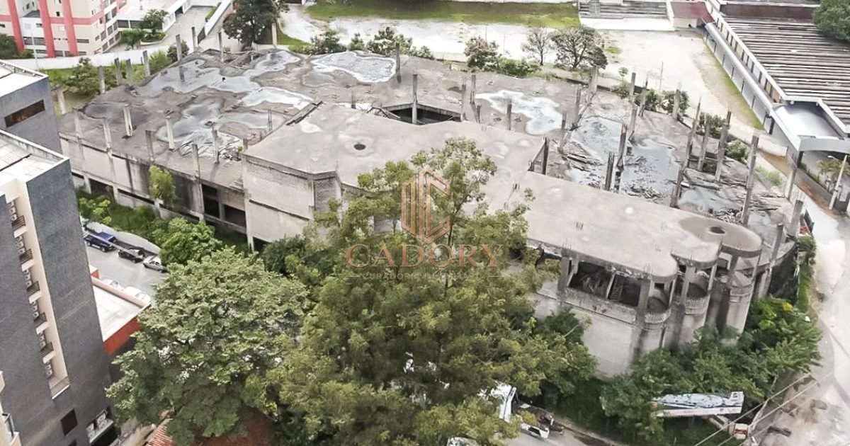 Terreno de 6550 m² em Jardim Oswaldo Cruz - Oportunidade Única | Cadory