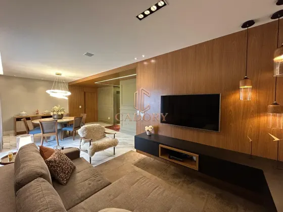 Apartamento de Luxo com 3 Suítes em Vila Ema - M