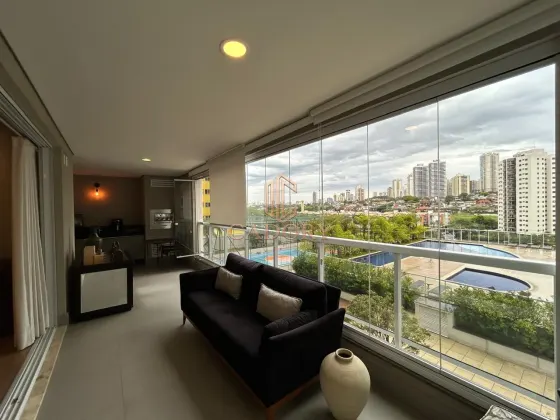 Apartamento Luxuoso com 3 Suítes na Vila Ema